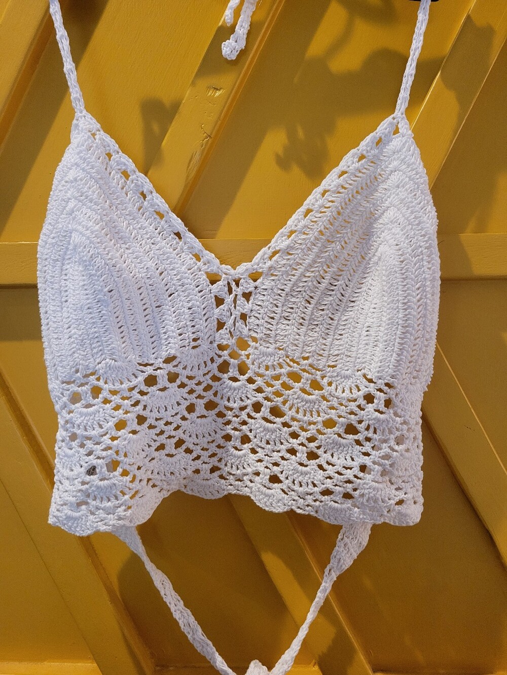 White Crochet Crop Cami Top - Women - Picture 2 of 9